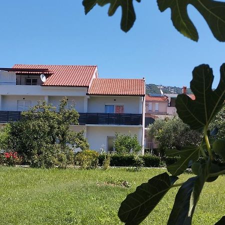 Apartment Kurelic Rab Town Luaran gambar